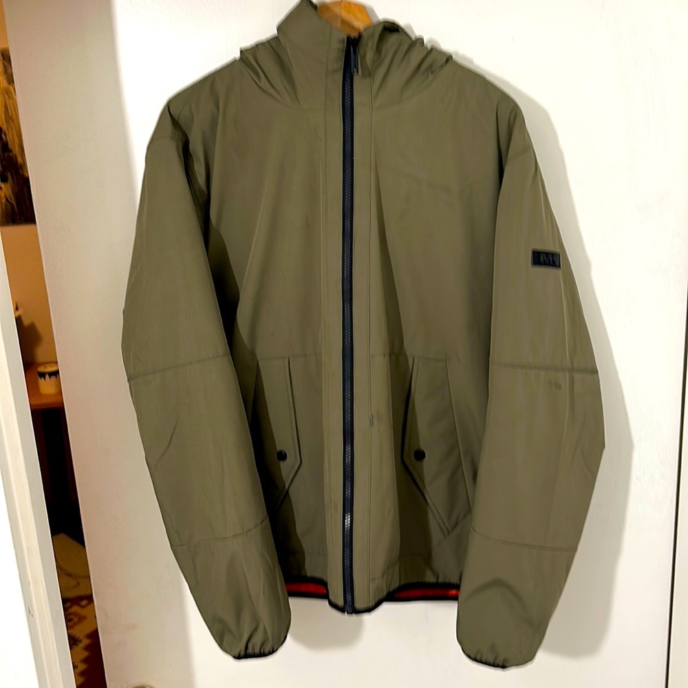 Micheal Kors Men’s winter hooded jacket. size large